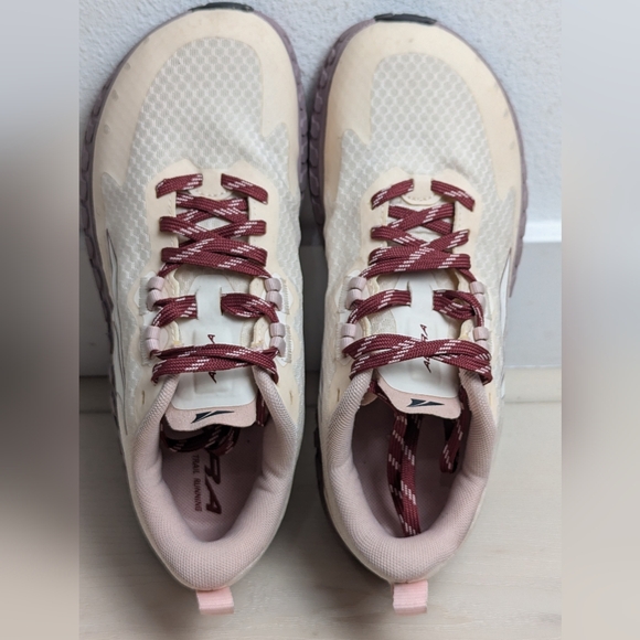 Altra Outroad Running Shoes Women's Size 7 Cream Dusty Pink AL0A7R72110 - Picture 8 of 10